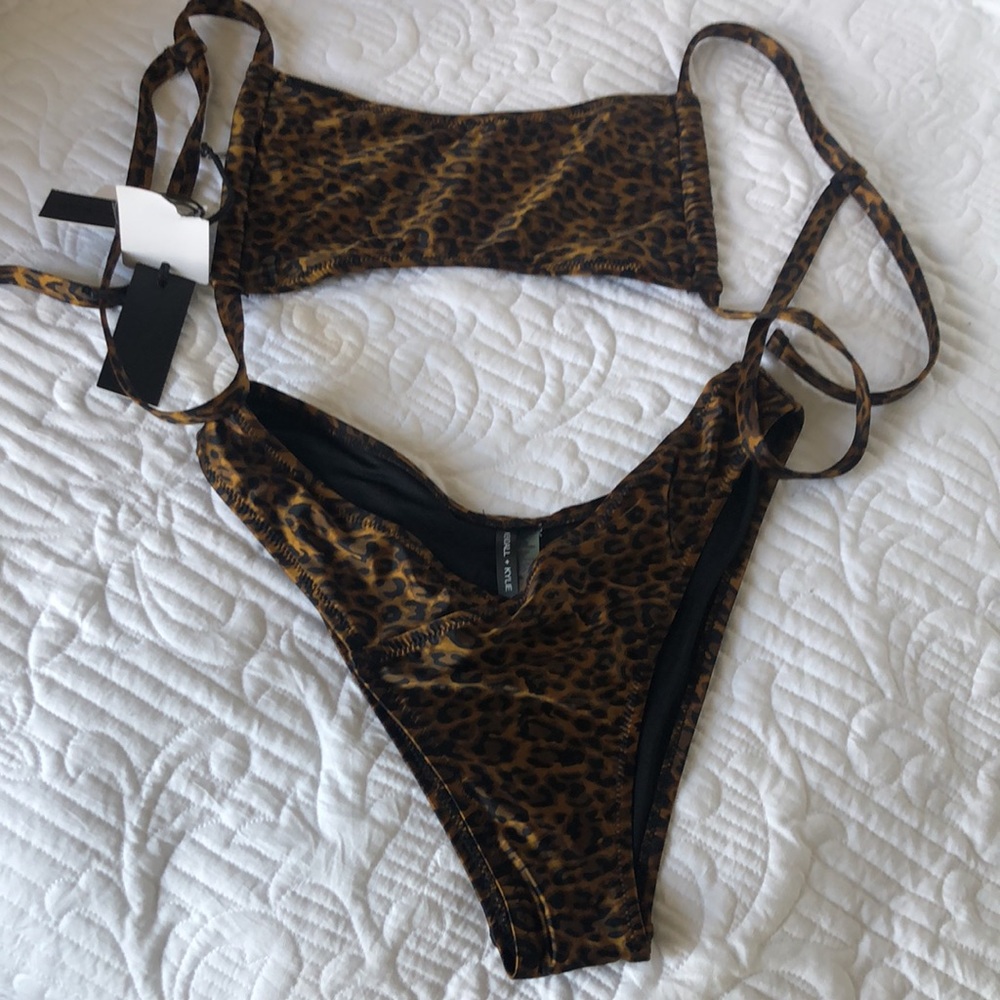 KENDALL + KYLIE HIGH WAIST TWO PIECE BIKINI - Picture 3 of 7